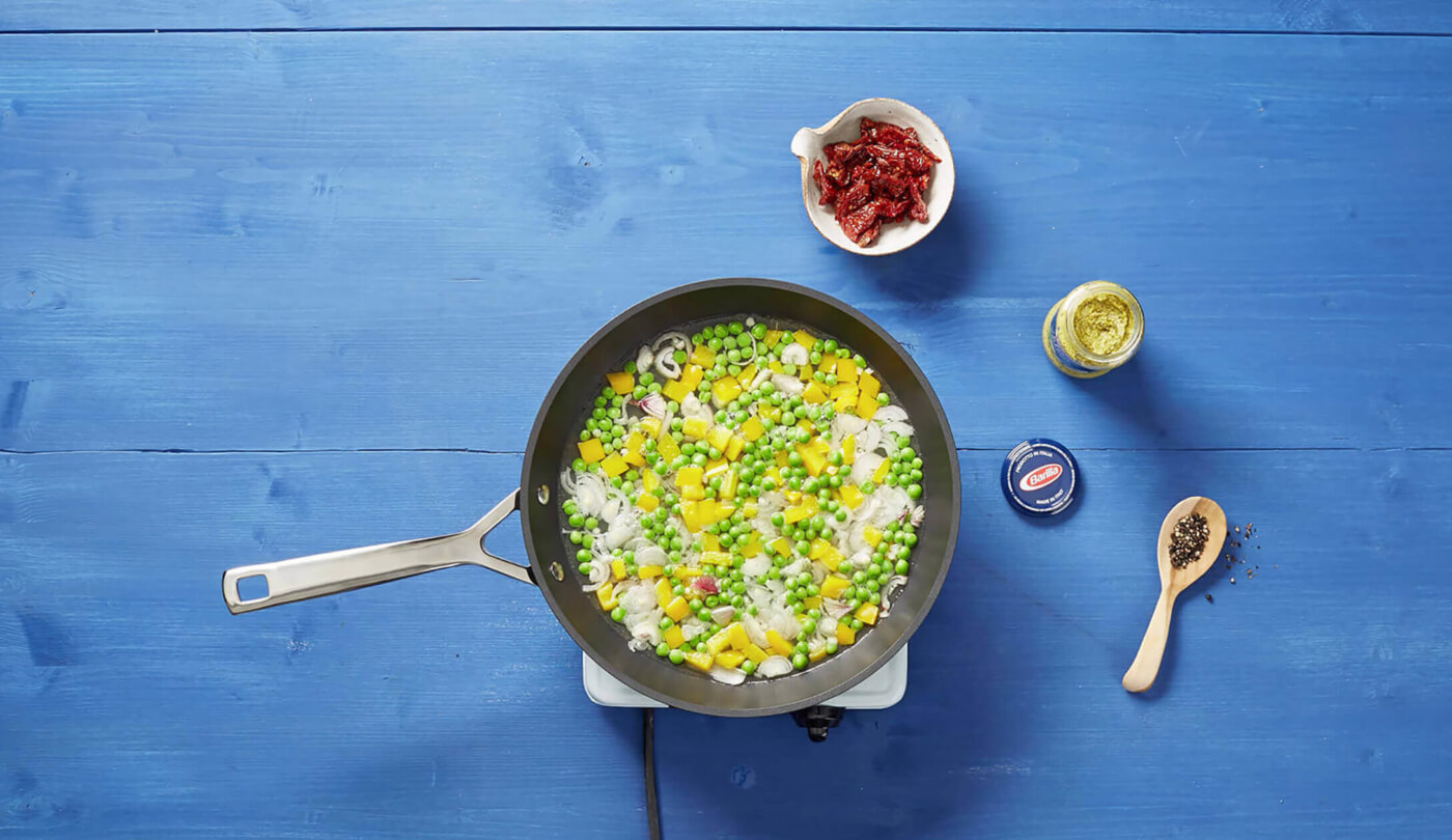 Startscreen eines Pesto-Rezeptfilms für YouTube, Facebook, Pinterest